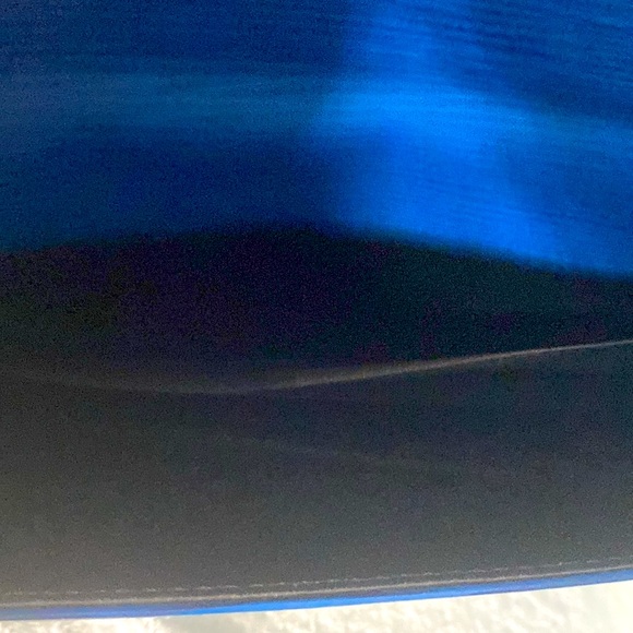 Authentic Louis Vuitton Epi Jena Blue Clutch - Picture 7 of 9